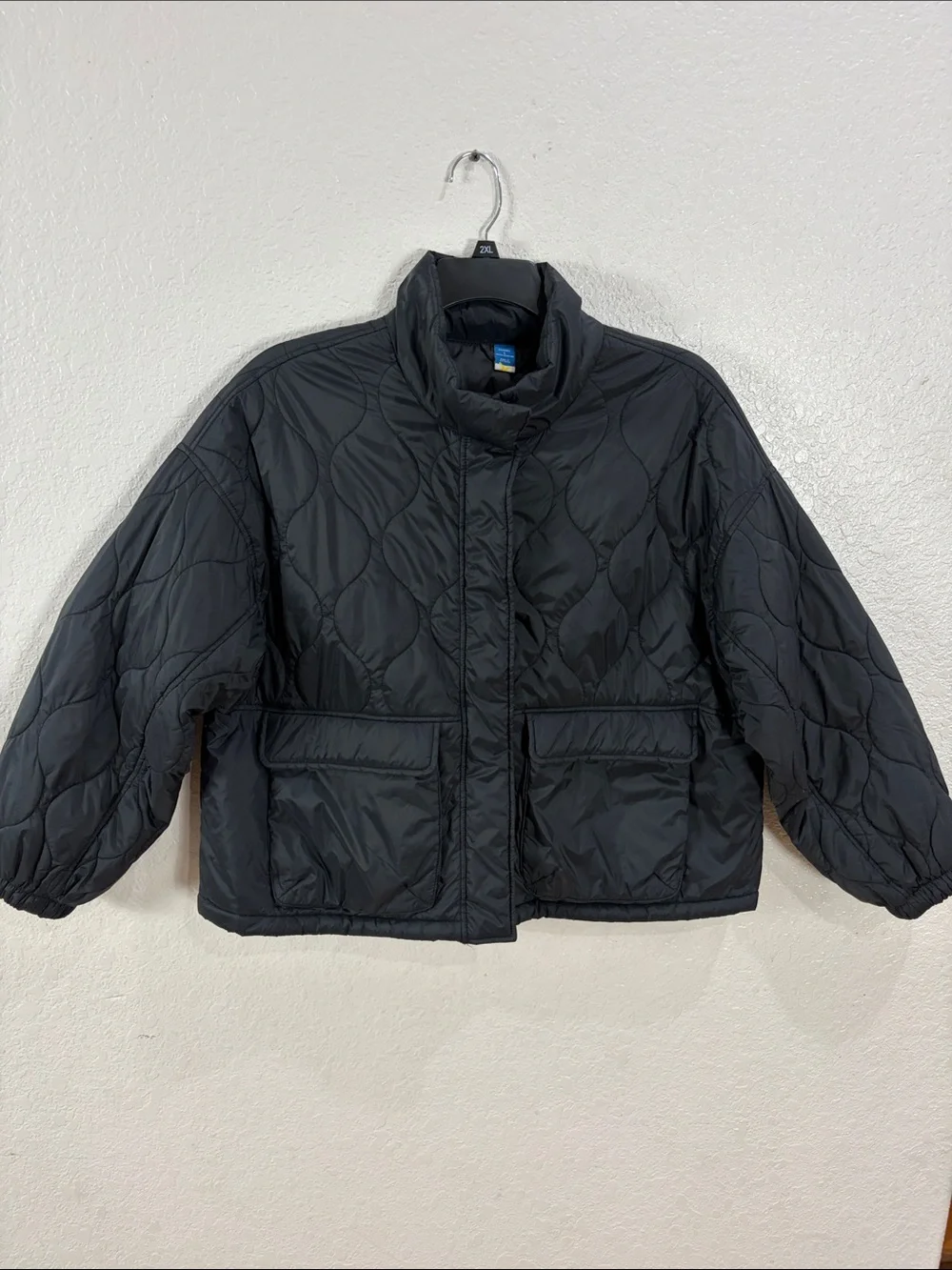 Old Navy Packable water-Resistant,size L Black Quilted Puffer Jacket
